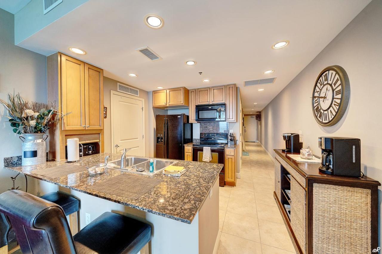 Gorgeous Oceanfront Condo With Bbq Panama City Beach Exterior foto